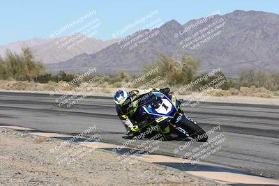 media/Dec-07-2025-CVMA (Sun) [[3e7d2de5dc]]/Race 6-The Shootout/